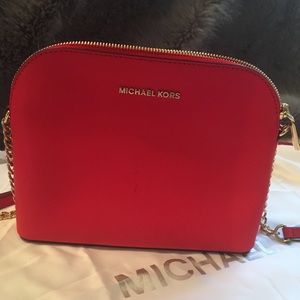 Michael Kors Cindy crossbody